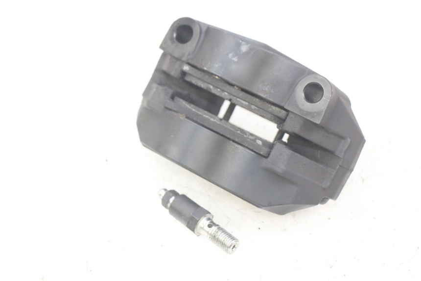 photo de VOORREMMEERKLEM YAMAHA MT ABS 125 (2014 - 2018) - Detail van het onderdeel