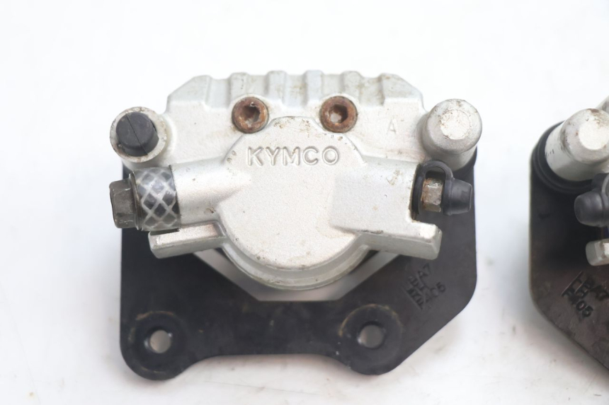 photo de VOORREMMEER KYMCO MXU R 250 (2004 - 2010) - Detail van het onderdeel