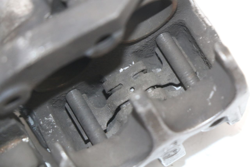 photo de VOORREMMEERKLEM HONDA NHX LEAD 110 (2008 - 2010) - Bevestigingspunten