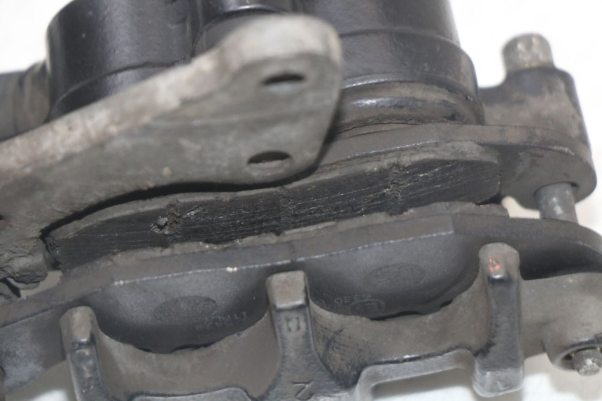 photo de VOORREMMEERCLIP PIAGGIO LIBERTY IGET 4T 50 (2021 - 2025) - Bevestigingspunten