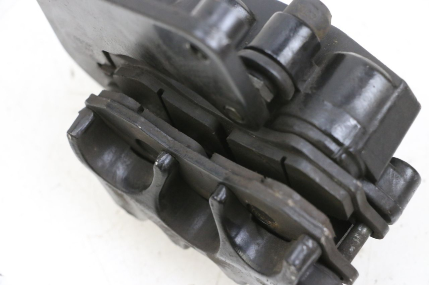 photo de VOORREMMEERKLEM EFUN PUSA 1 - Detail van het onderdeel