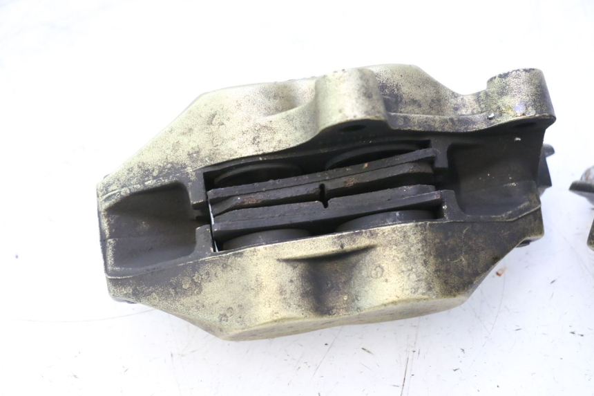 photo de VOORREMMEER DUCATI SS IE DS CARENEE 1000 (2002 - 2006) - Bevestigingspunten