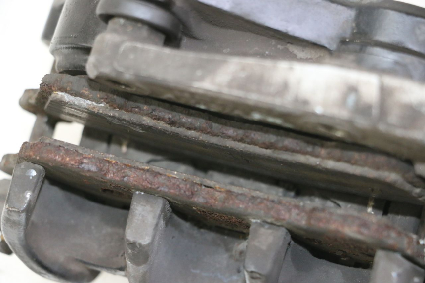 photo de VOORREMMEERKLEM SUZUKI BURGMAN 125 (2007 - 2014) - Zoom op gebruiksstaat