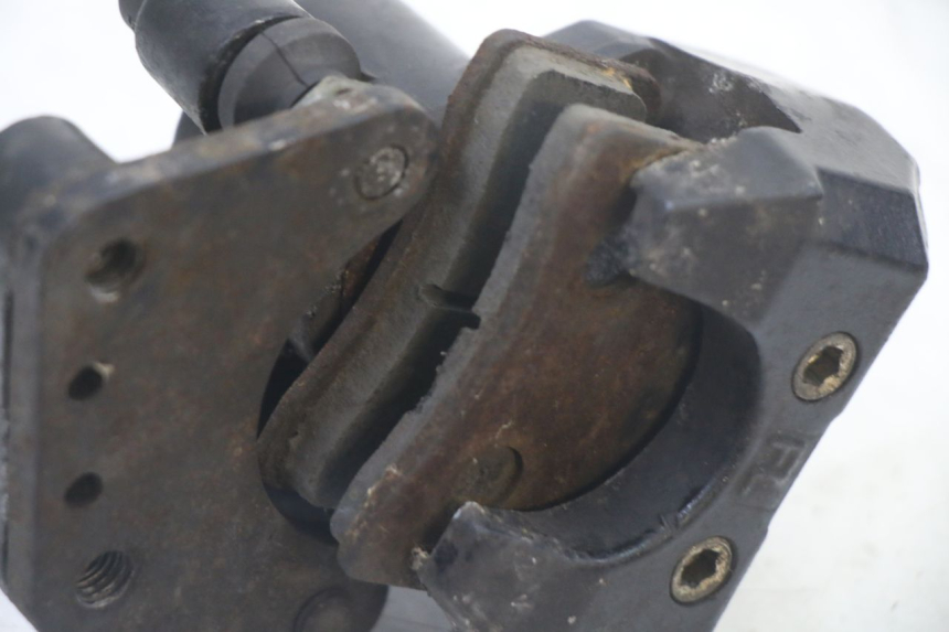 photo de VOORREMMEERZUIER TNT MOTOR ROMA 10' 2T 50 (2011 - 2018) - Bevestigingspunten