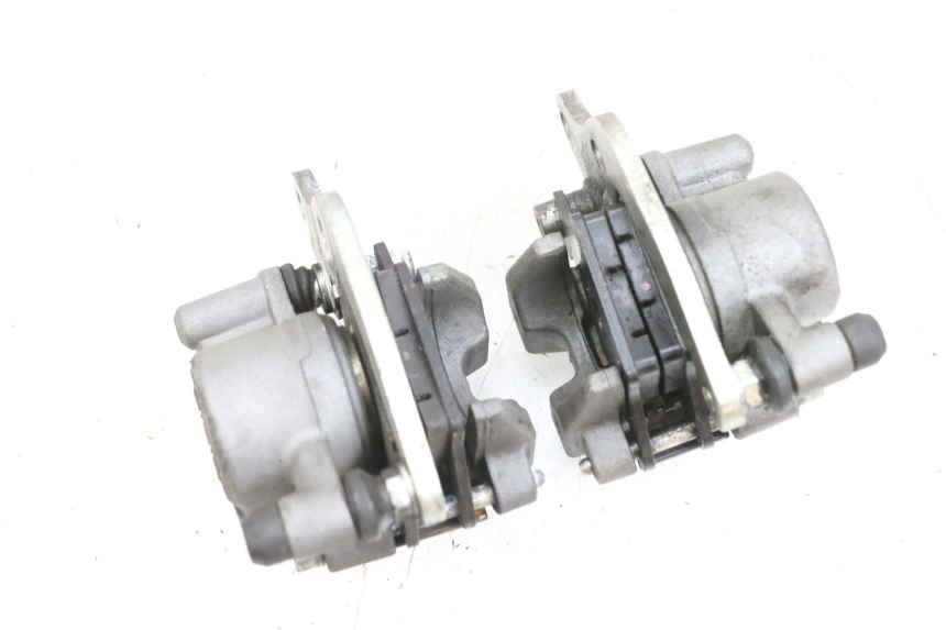 photo de VOORREMMEERCLIP YAMAHA TRICITY 300 (2020 - 2024) - Technische close-up