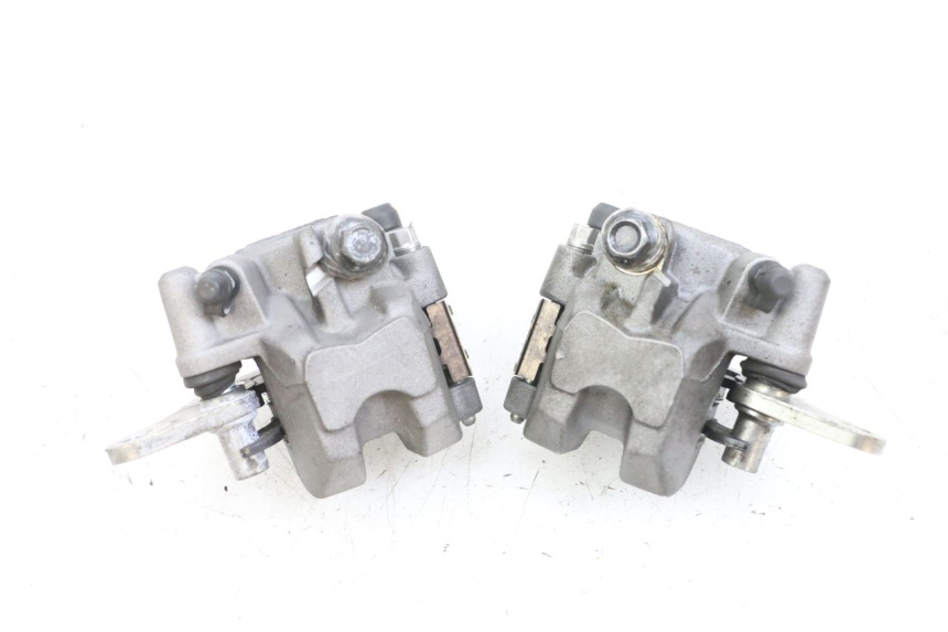 photo de VOORREMMEERCLIP YAMAHA TRICITY 300 (2020 - 2024) - Bevestigingspunten