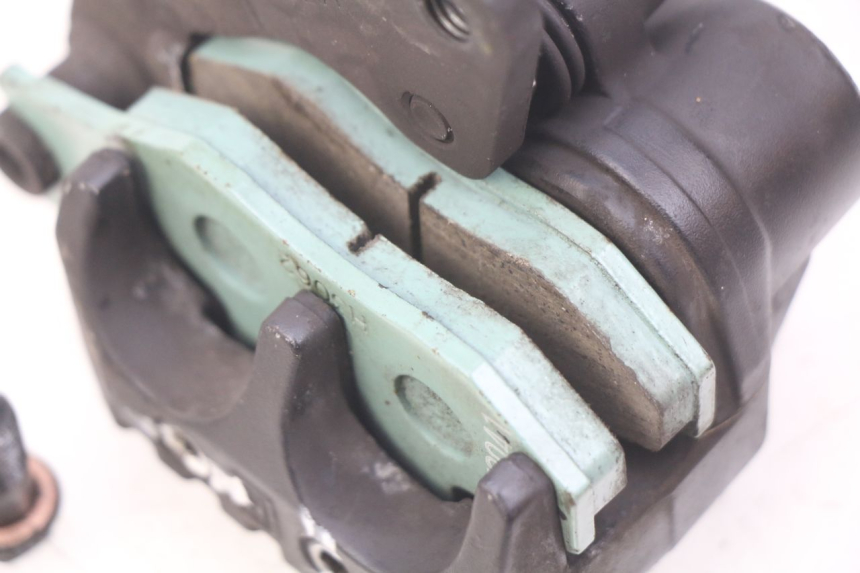 photo de VOORREMMEERCLIP PIAGGIO VESPA GTS IGET ABS 125 (2017 - 2023) - Zoom op gebruiksstaat