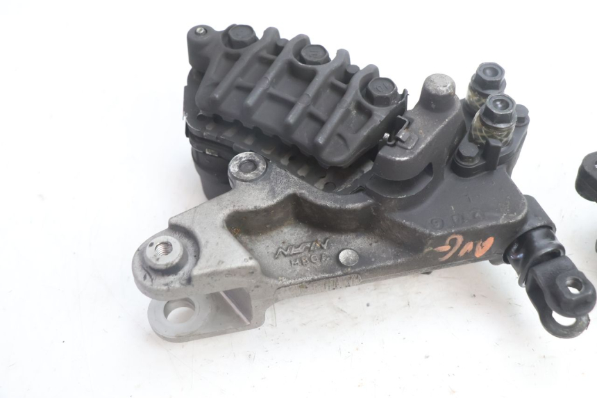 photo de VOORREMMEERKLEM HONDA VFR FI RC46 800 (1998 - 2001) - Gecontroleerd onderdeel