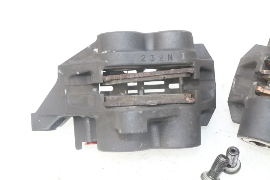 photo de VOORREMMEERKLEM YAMAHA XP T-MAX TMAX ABS 530 (2012 - 2015) - Zoom op gebruiksstaat