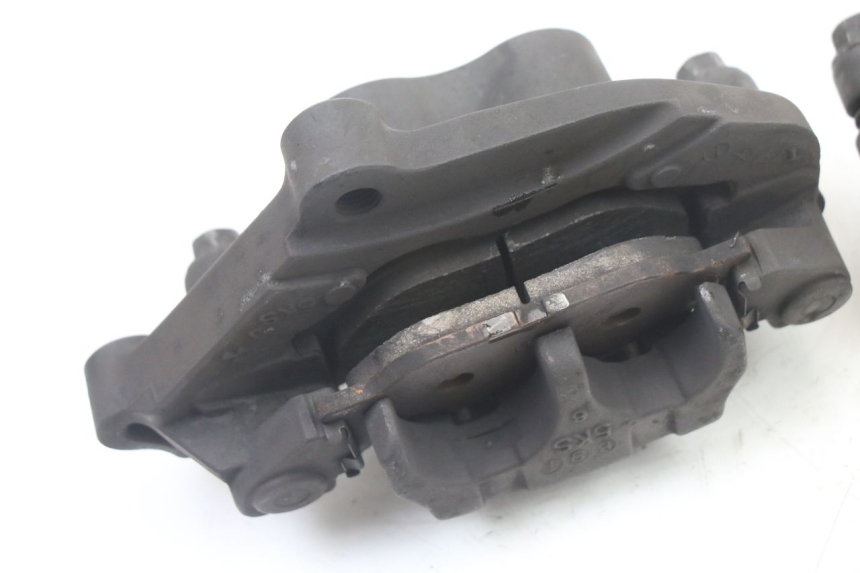 photo de VOORREMMEERKLEM YAMAHA XJ6 600 (2008 - 2016) - Detailaanzicht