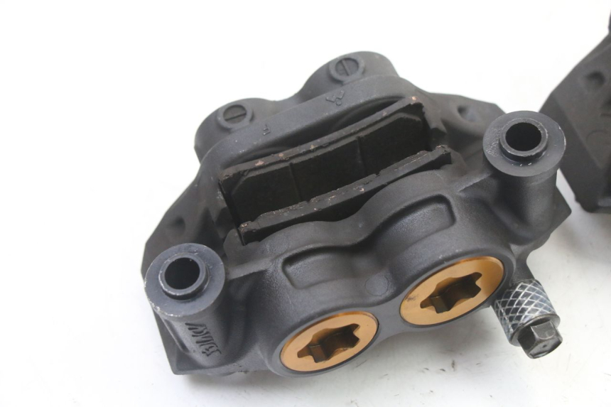 photo de VOORREMMEERKLEM YAMAHA YP T-MAX TMAX 530 (2017 - 2020) - Bevestigingspunten