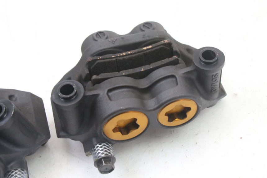 photo de VOORREMMEERKLEM YAMAHA YP T-MAX TMAX 530 (2017 - 2020) - Gecontroleerd onderdeel