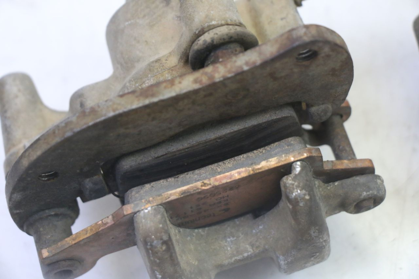 photo de VOORREMMEERKLEM YAMAHA YFM GRIZZLY 550 (2008 - 2015) - Staat van het oppervlak