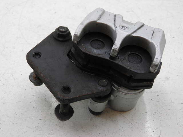 photo de VOORREMMEERZUIER YIYING YY 125 T-10 125 (2006 - 2012) - Detail van het onderdeel