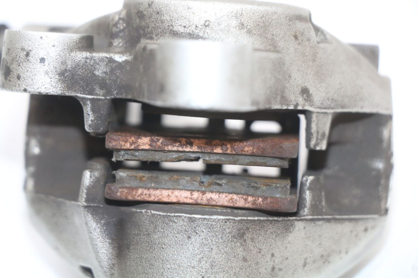 photo de VOORREMMEERKLEM YAMAHA YN NEO'S 50 (1997 - 2004) - Staat van het oppervlak