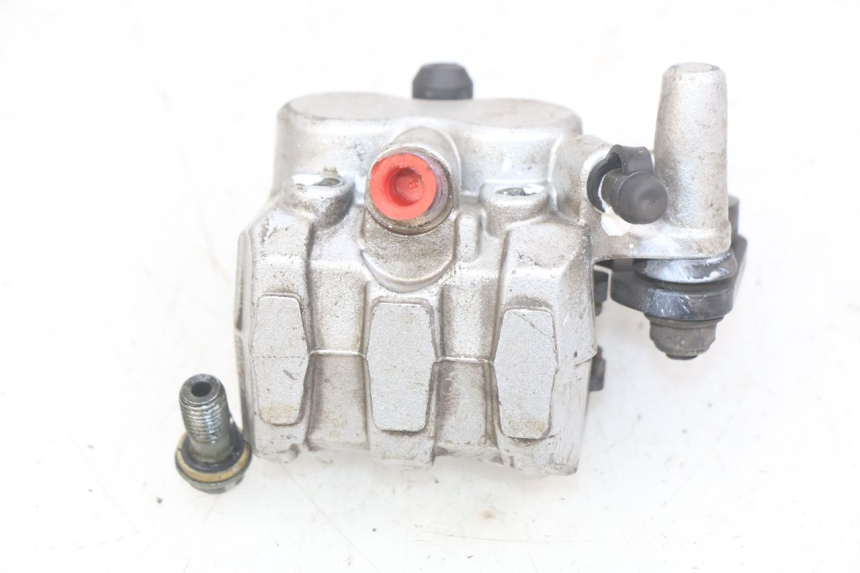 photo de VOORREMKLEM YIYING YY125T 125 (2006 - 2014) - Technische close-up