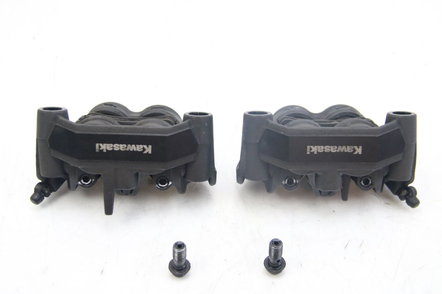 photo de VOORREMMEERKLEM KAWASAKI Z ABS 1000 (2014 - 2020) - Andere kijkhoek