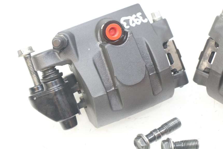 photo de VOORREMMEERKLEM KAWASAKI Z 650 (2016 - 2019) - Technische close-up