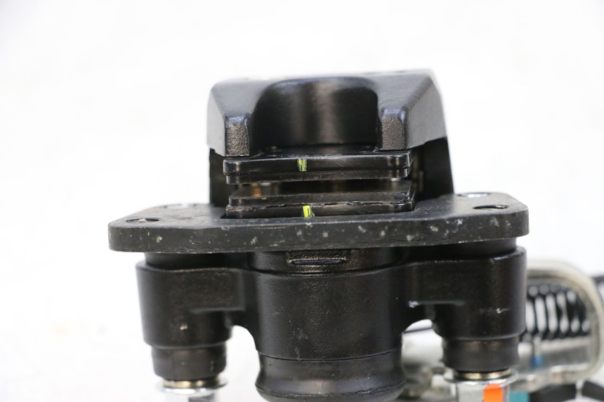 photo de REMMEER ROLL LOCK PIAGGIO MP3 HPE 300 (2019 - 2026) - Overzicht