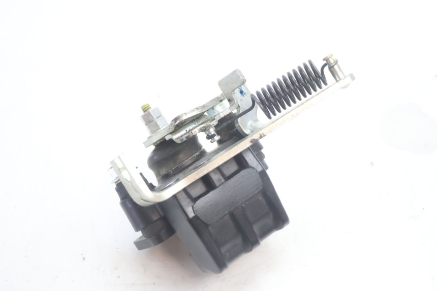 photo de ROLL LOCK REMKLAUW PIAGGIO MP3 HPE 530 (2022 - 2026) - Andere kijkhoek