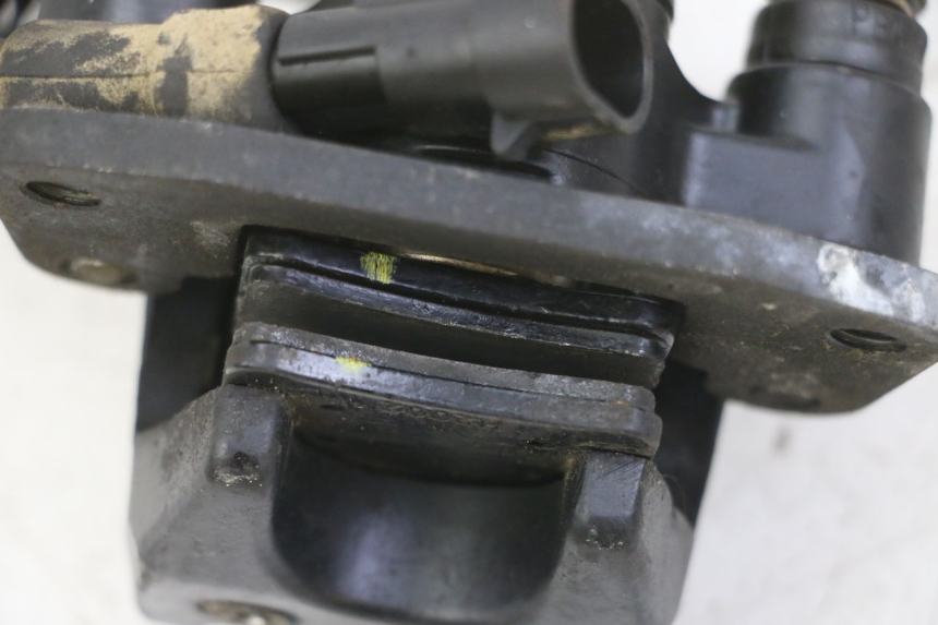 photo de REMMEER ROLL LOCK PIAGGIO MP3 LT 300 (2010 - 2016) - Andere kijkhoek