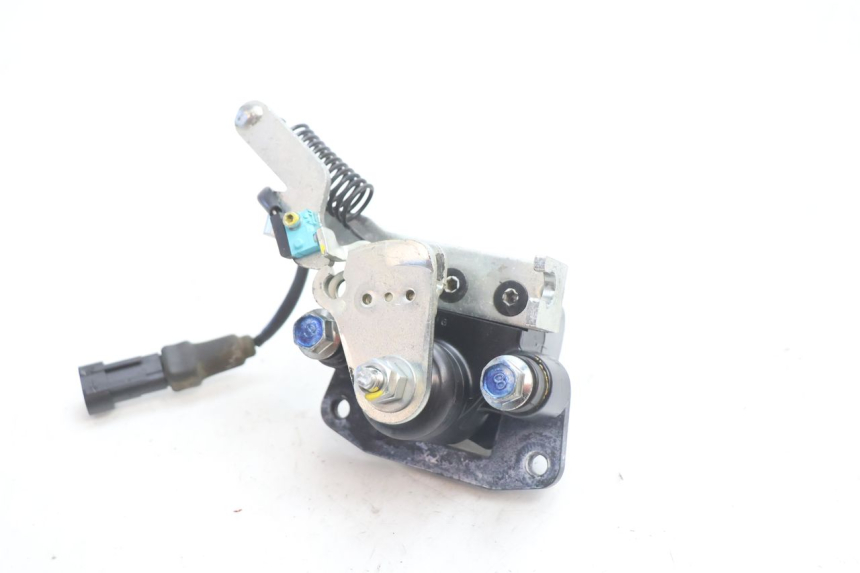 photo de REMMEERKLEM ROLL LOCK PIAGGIO MP3 LT 300 (2010 - 2016) - Detail van het onderdeel