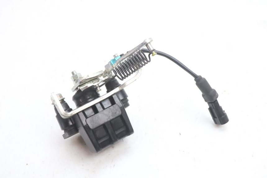 photo de REMMEER ROLL LOCK PIAGGIO MP3 LT 400 (2007 - 2012) - Detail van het onderdeel