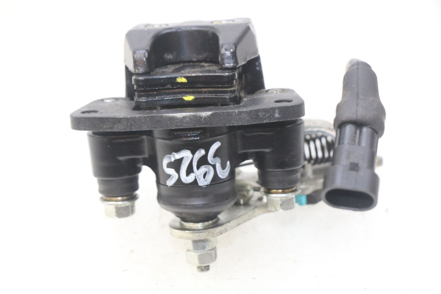 photo de REMMEER ROLL LOCK PIAGGIO MP3 500 (2014 - 2017) - Zoom op gebruiksstaat