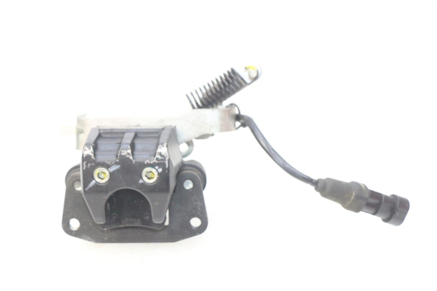 photo de REMMEER ROLL LOCK PIAGGIO MP3 500 (2011 - 2015) - Technische close-up