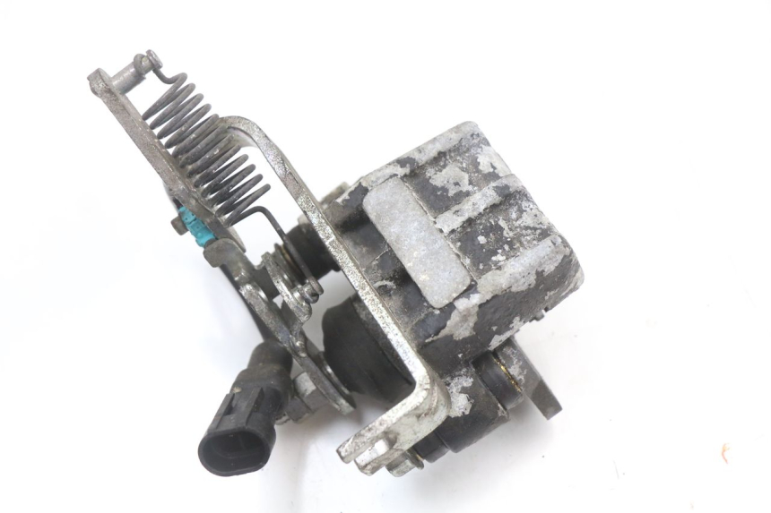 photo de REMMEER ROLL LOCK PIAGGIO MP3 125 (2006 - 2014) - Zoom op gebruiksstaat