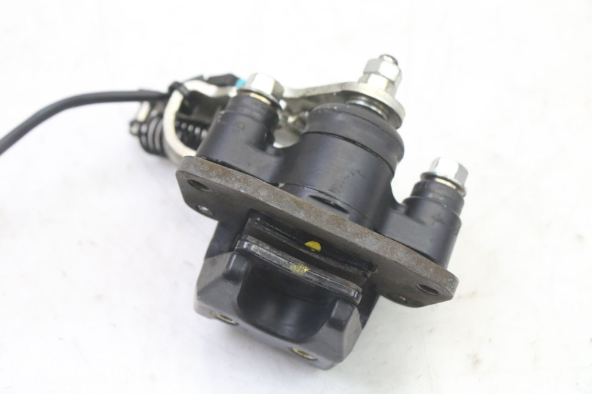 photo de REMMEER ROLL LOCK PIAGGIO MP3 500 (2011 - 2015) - Bevestigingspunten