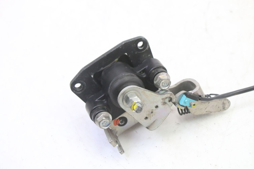 photo de REMMEER ROLL LOCK PIAGGIO MP3 RL 250 (2006 - 2010) - Bevestigingspunten