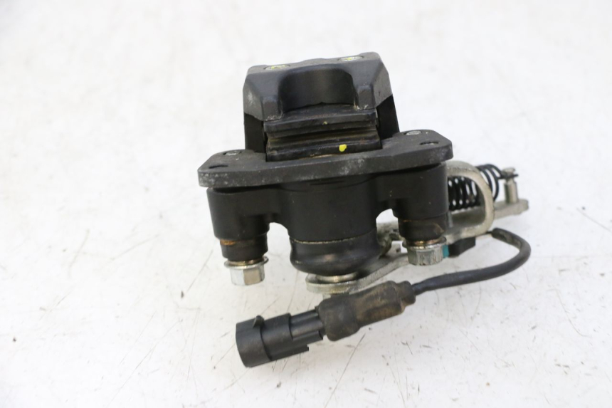 photo de REMMEER ROLL LOCK PIAGGIO MP3 500 (2011 - 2015) - Detail van het onderdeel