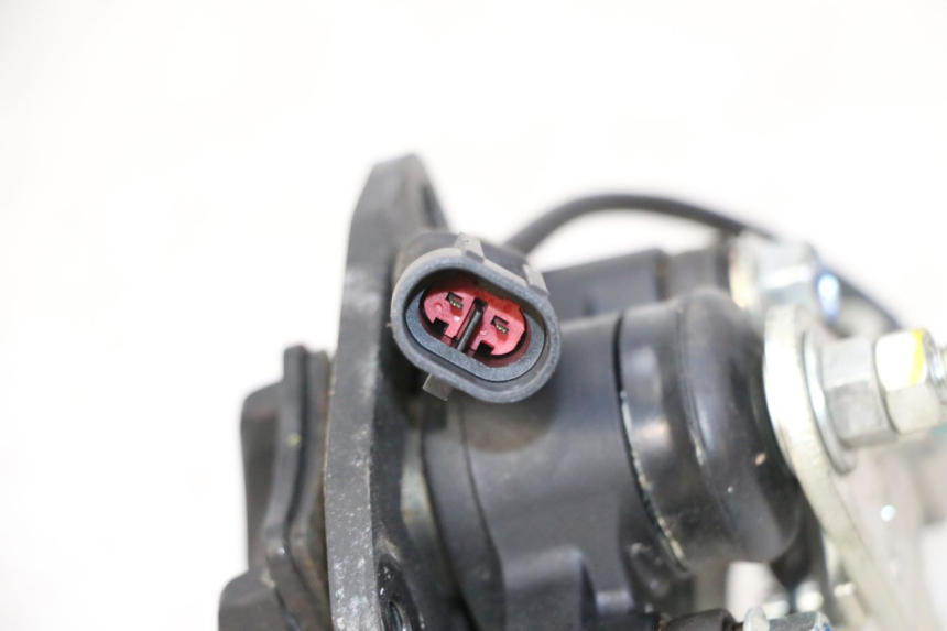 photo de REMMEER ROLL LOCK PIAGGIO MP3 500 (2011 - 2015) - Gecontroleerd onderdeel