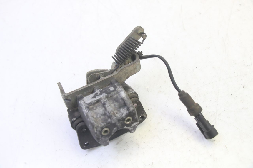 photo de REMMEER ROLL LOCK PIAGGIO MP3 RL 250 (2006 - 2010) - Andere kijkhoek