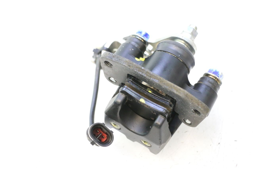 photo de REMMEER ROLL LOCK PIAGGIO MP3 500 (2011 - 2015) - Technische close-up