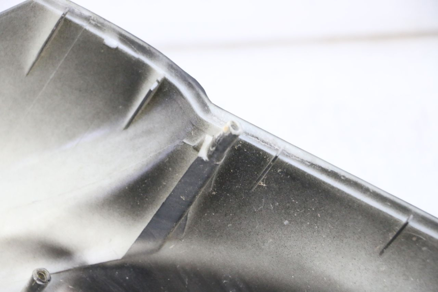 photo de VOORZIJDE MBK BOOSTER SPIRIT 50 (2004 - 2017) - Bevestigingspunten