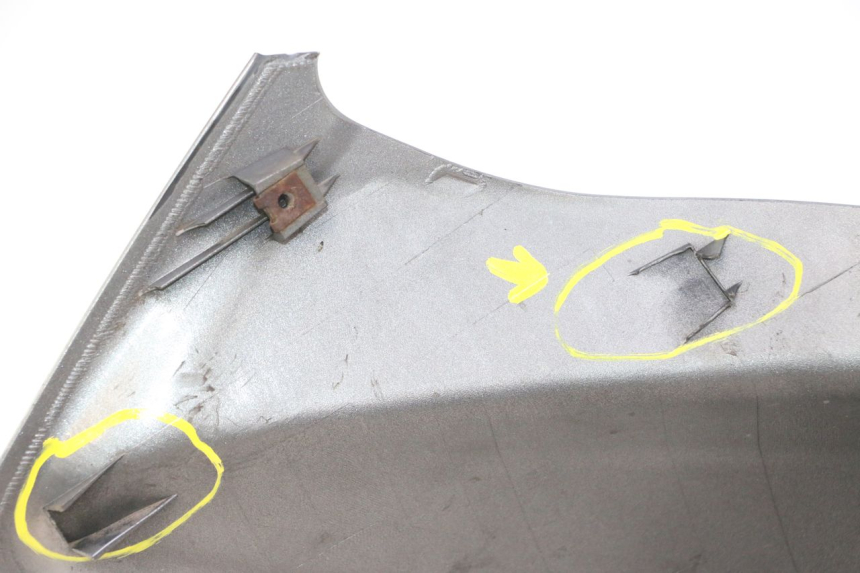 photo de VOORZIJDE SUZUKI BURGMAN 125 (2007 - 2014) - Visuele inspectie
