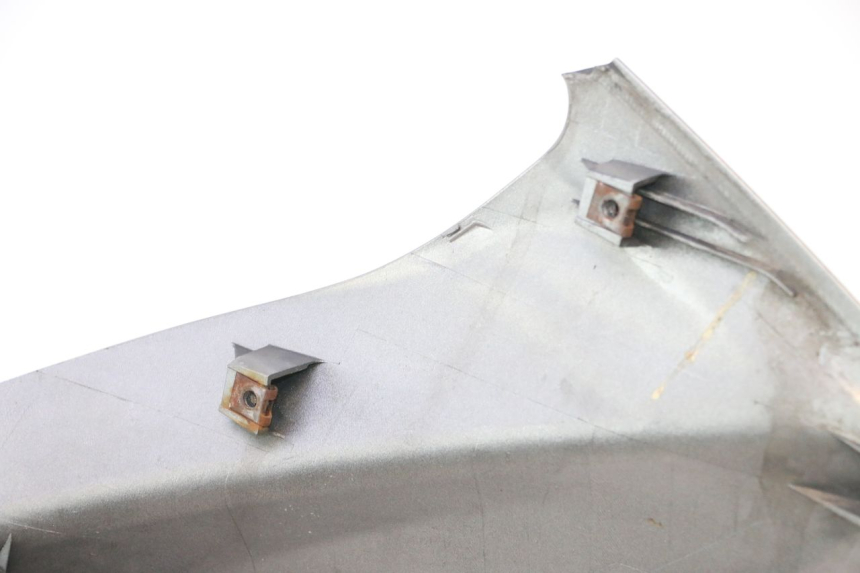 photo de VOORZIJDE SUZUKI BURGMAN 125 (2007 - 2014) - Focus op structuur