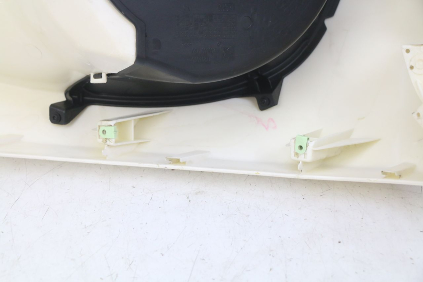 photo de VOORZIJDE PEUGEOT E-VIVACITY 1 (2012 - 2018) - Zoom op componenten