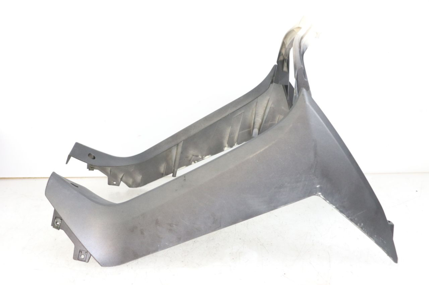 photo de VOORZIJDE JM MOTORS EVOLIS 4T 50 (2018 - 2022) - Kenmerkende details