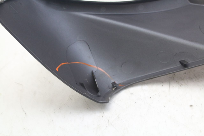 photo de VOORZIJDE PEUGEOT GEOPOLIS RS 125 (2007 - 2009) - Zoom op gebruiksstaat