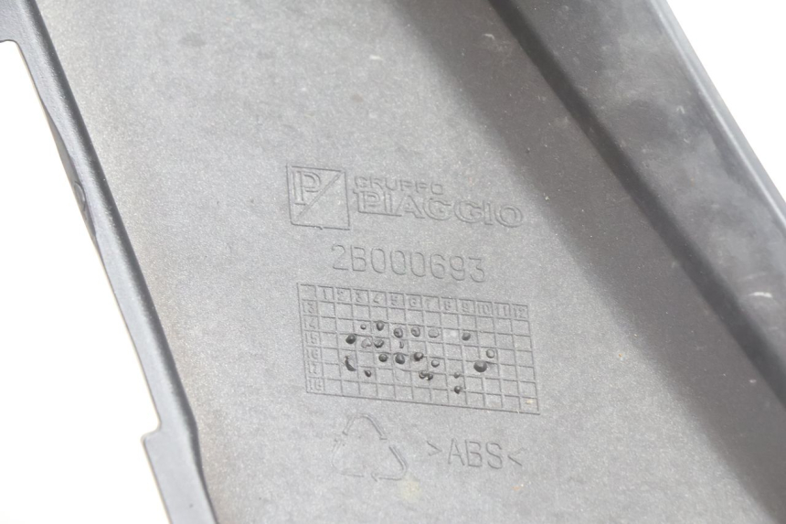 photo de ONDERSTE VOORKANT PIAGGIO MP3 500 (2016 - 2018) - Bevestigingspunten