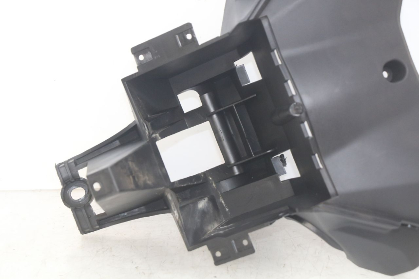 photo de VOORZIJDE BINNENKANT NECO ALEXONE 125 (2017 - 2024) - Bevestigingspunten