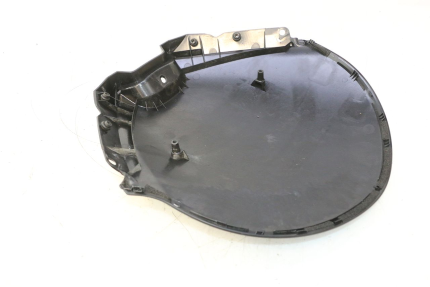 photo de VOORZIJDE BINNENKANT SUZUKI BURGMAN 125 (2007 - 2014) - Andere kijkhoek