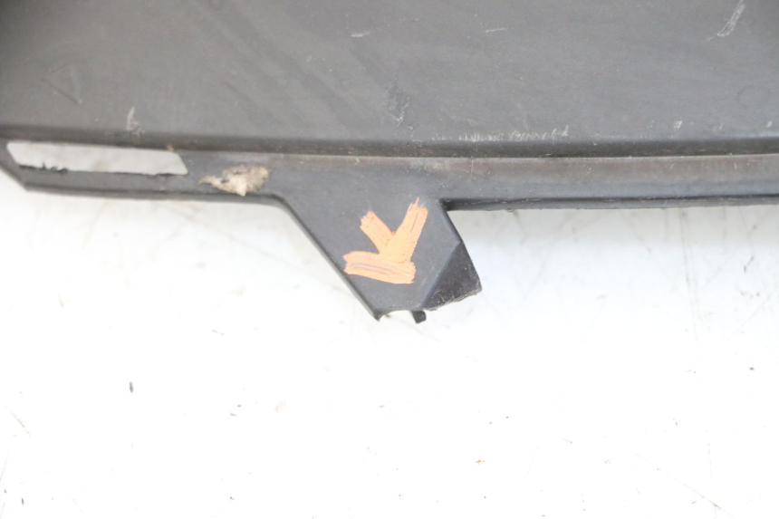 photo de VOORZIJDE BINNENKANT GILERA NEXUS 300 (2008 - 2013) - Zoom op gebruiksstaat