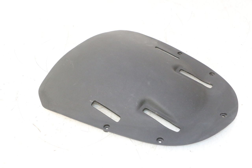 photo de VOORZIJDE BINNENKANT GILERA GP 800 (2007 - 2013) - Detail van het onderdeel