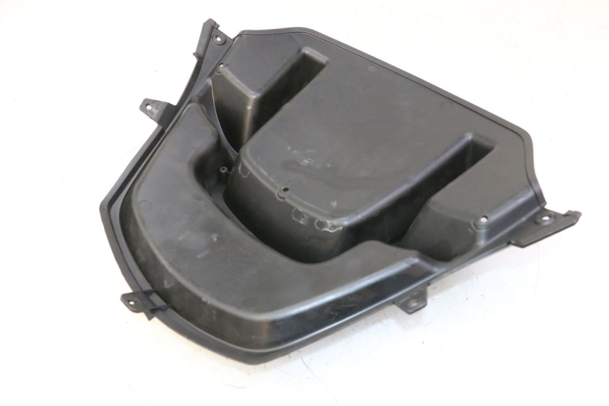 photo de VOORZIJDE BINNENKANT PIAGGIO MP3 500 (2011 - 2015) - Zoom op gebruiksstaat