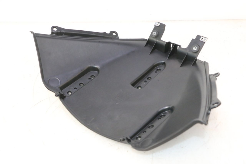 photo de VOORZIJDE BINNENKANT PIAGGIO MP3 500 (2016 - 2018) - Bevestigingspunten