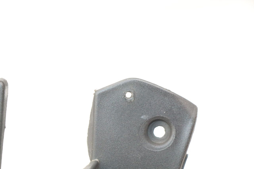 photo de VOORZIJDE BINNENKANT GILERA NEXUS 125 (2009 - 2013) - Zoom op gebruiksstaat